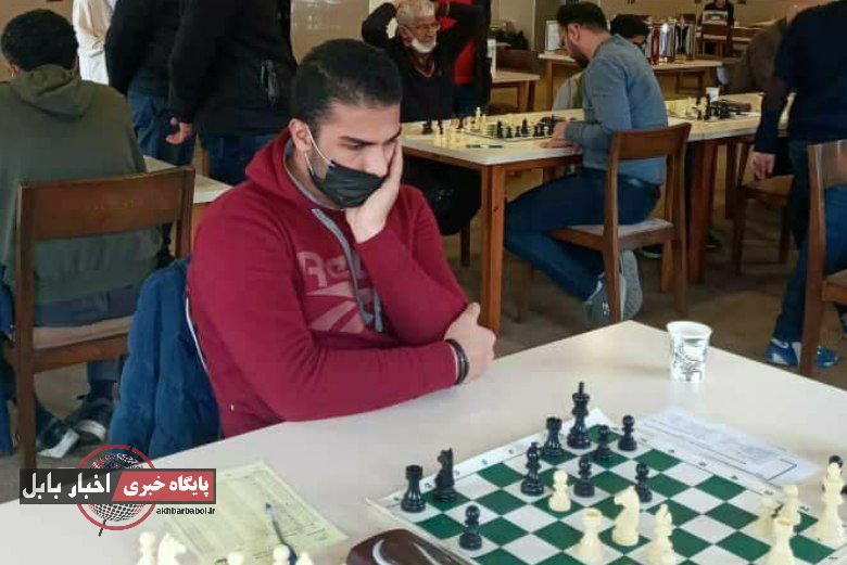 عبدالله نادری شطرنج باز بابلی قهرمان شد