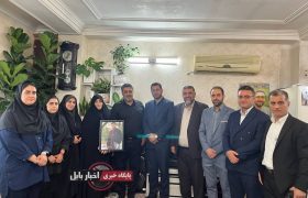 دیدار اصحاب رسانه با خانواده شهید فرزین میرزا گلپور به مناسبت هفته دفاع مقدس