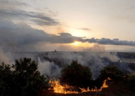 مهار کامل آتش‌سوزی ۳ هکتاری در میانکاله بهشهر