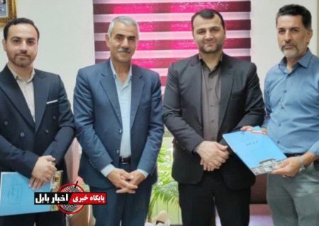 آئین تکریم و معارفه مدیر کانون فرهنگی و تربیتی امام خمینی (ره) برگزار شد
